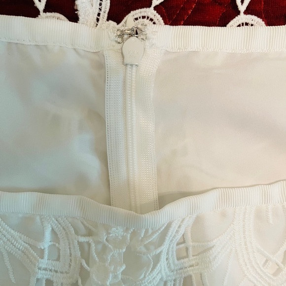 SAYLOR White Lace Two Piece Set - Picture 7 of 13